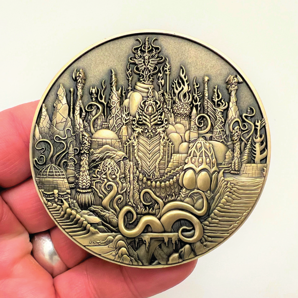 Load image into Gallery viewer, Call of Cthulhu "Cthulhu" Goliath Coin