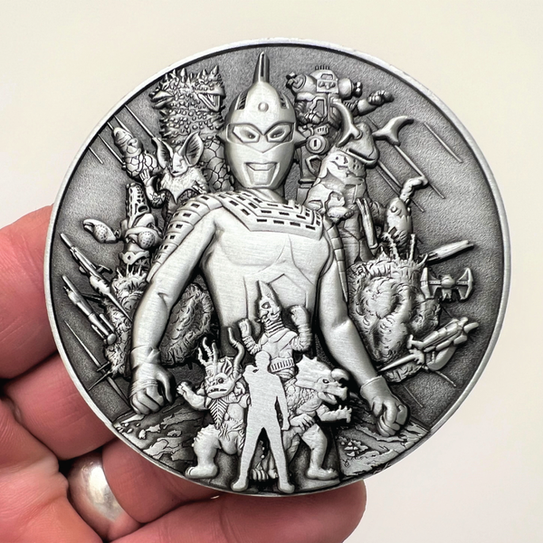 Load image into Gallery viewer, Ultraman Ultraseven Goliath Coin
