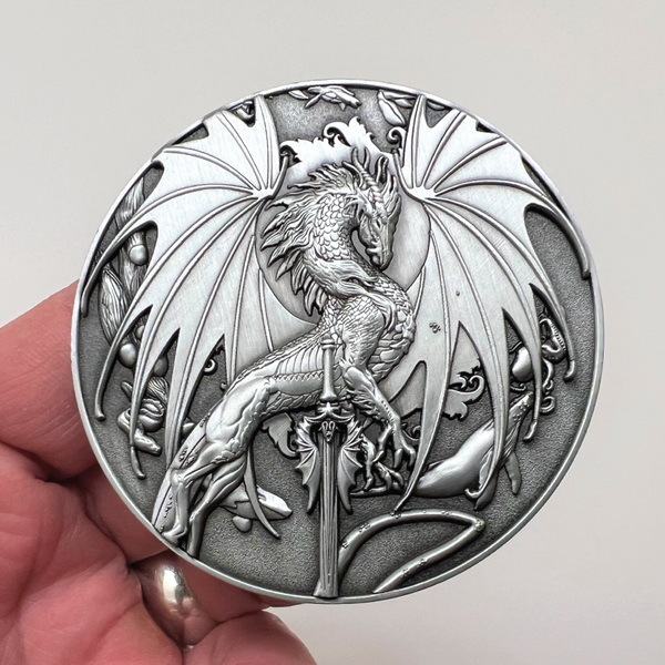 Load image into Gallery viewer, Ruth Thompson&#39;s &quot;Seablade&quot; Goliath Coin
